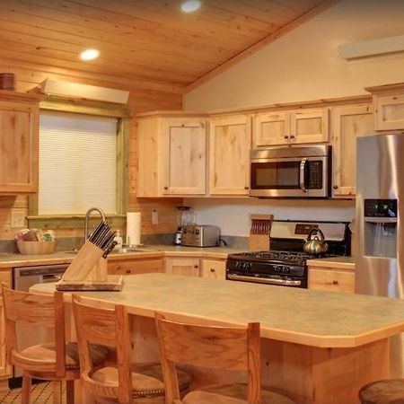 Fox Den Lodge West Yellowstone Ngoại thất bức ảnh